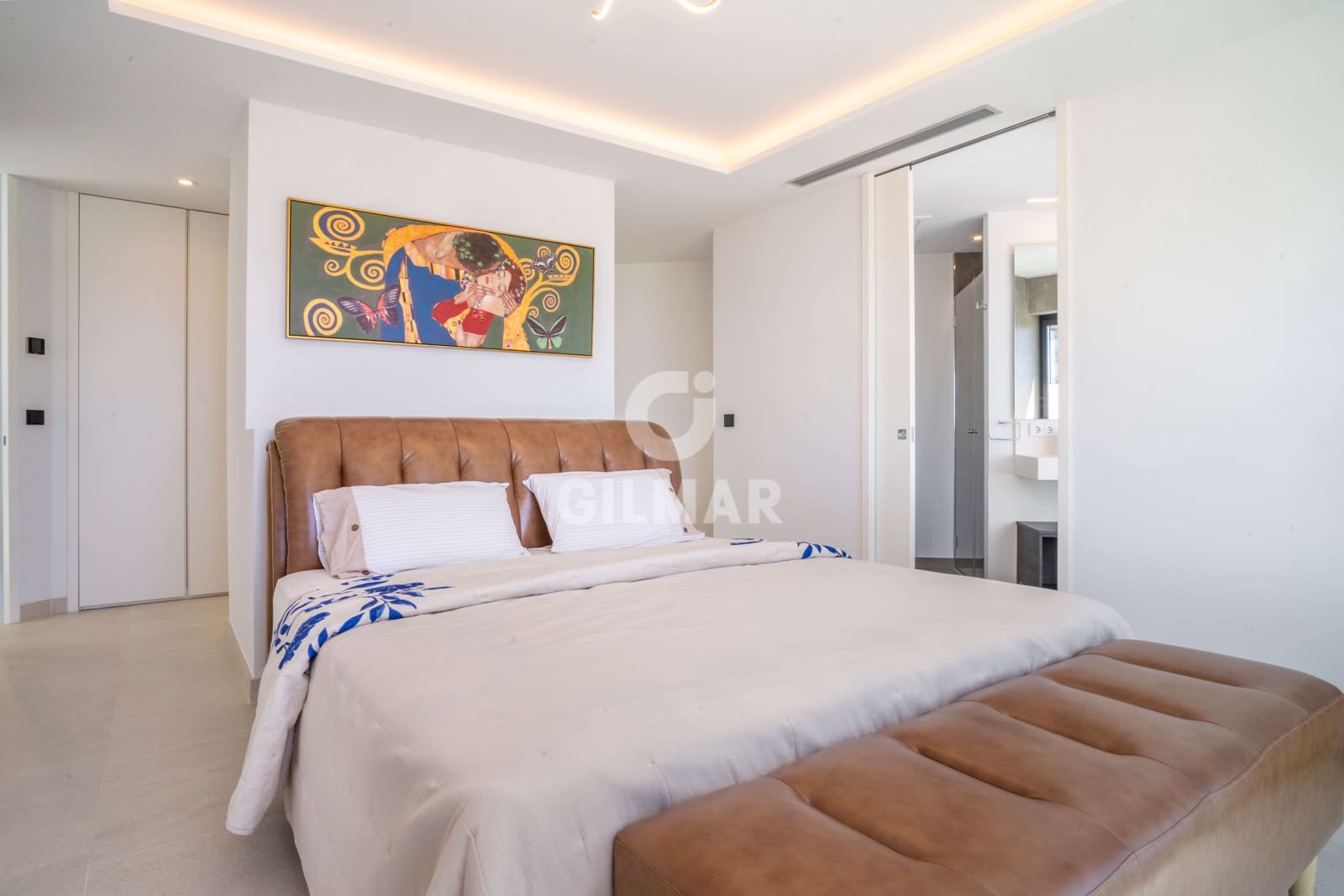 3 soveværelse Rækkehus til salg i Estepona med swimmingpool garage - € 3.450.000 (Ref: 9205995)