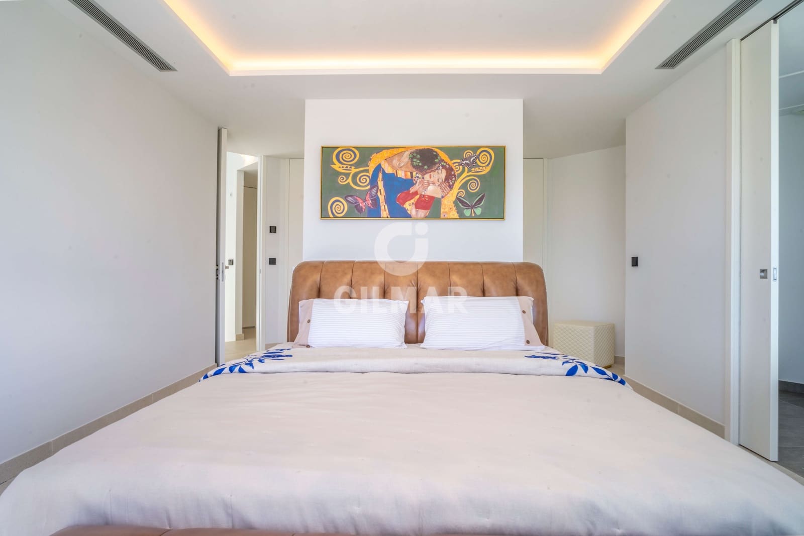 3 soveværelse Rækkehus til salg i Estepona med swimmingpool garage - € 3.450.000 (Ref: 9205995)