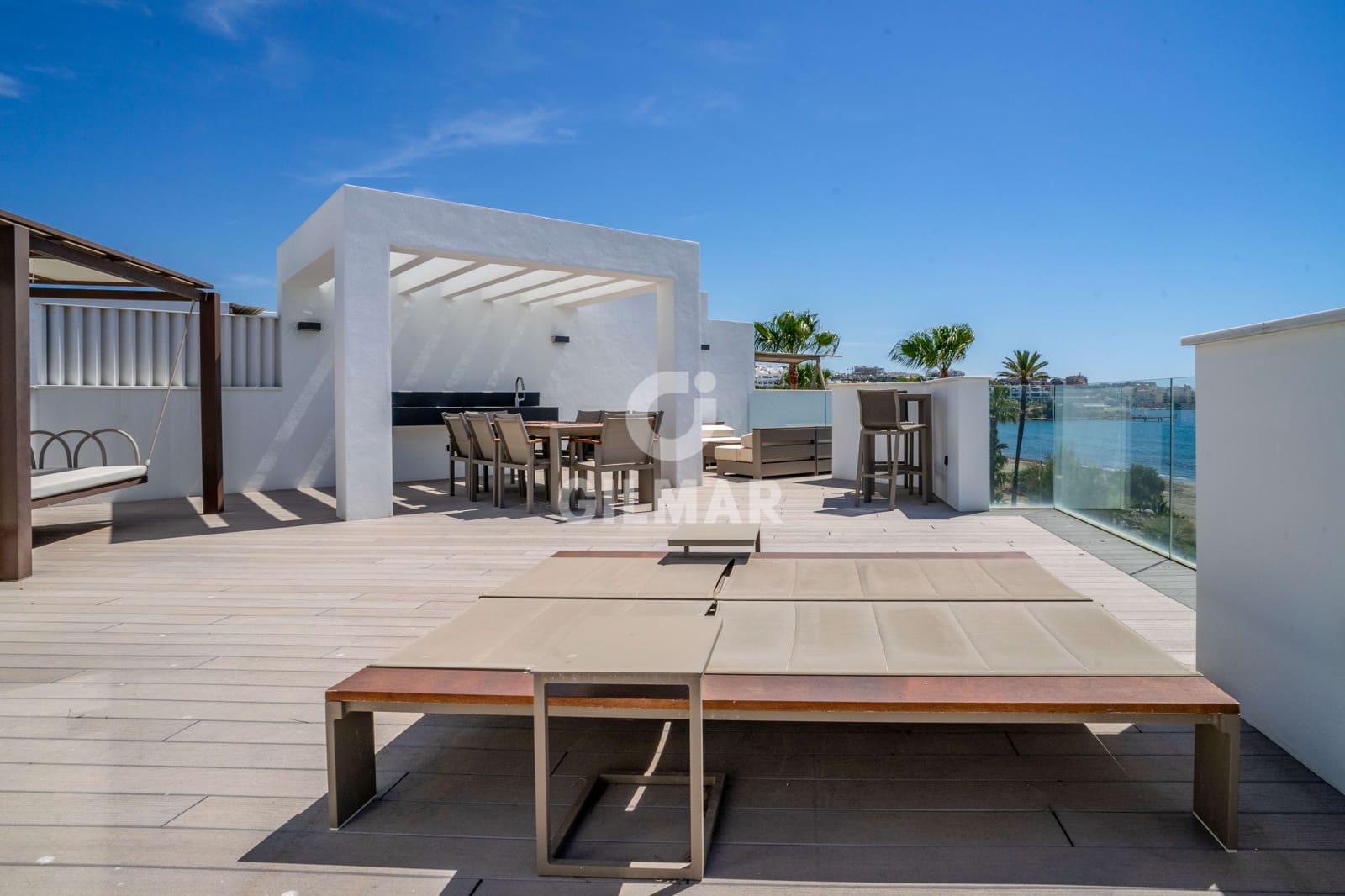 3 soveværelse Rækkehus til salg i Estepona med swimmingpool garage - € 3.450.000 (Ref: 9205995)