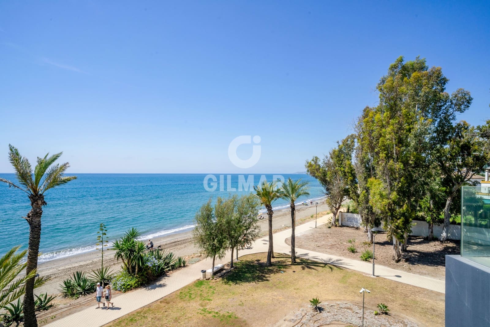 3 soveværelse Rækkehus til salg i Estepona med swimmingpool garage - € 3.450.000 (Ref: 9205995)