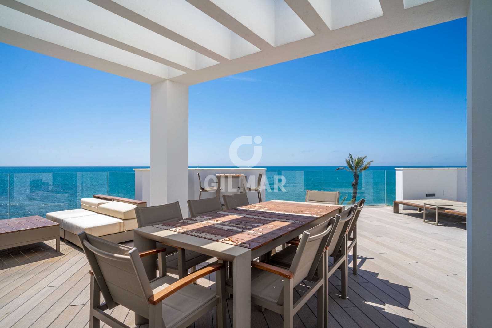 3 soveværelse Rækkehus til salg i Estepona med swimmingpool garage - € 3.450.000 (Ref: 9205995)