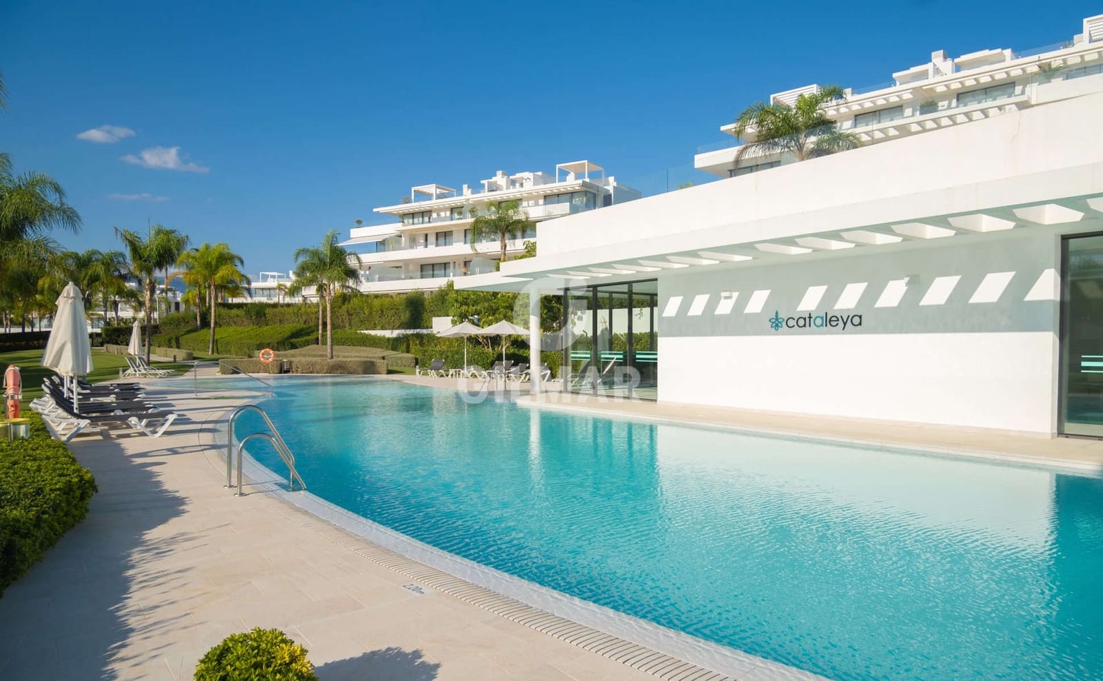 3 soveværelse Lejlighed til salg i Estepona med swimmingpool garage - € 940.000 (Ref: 9205996)