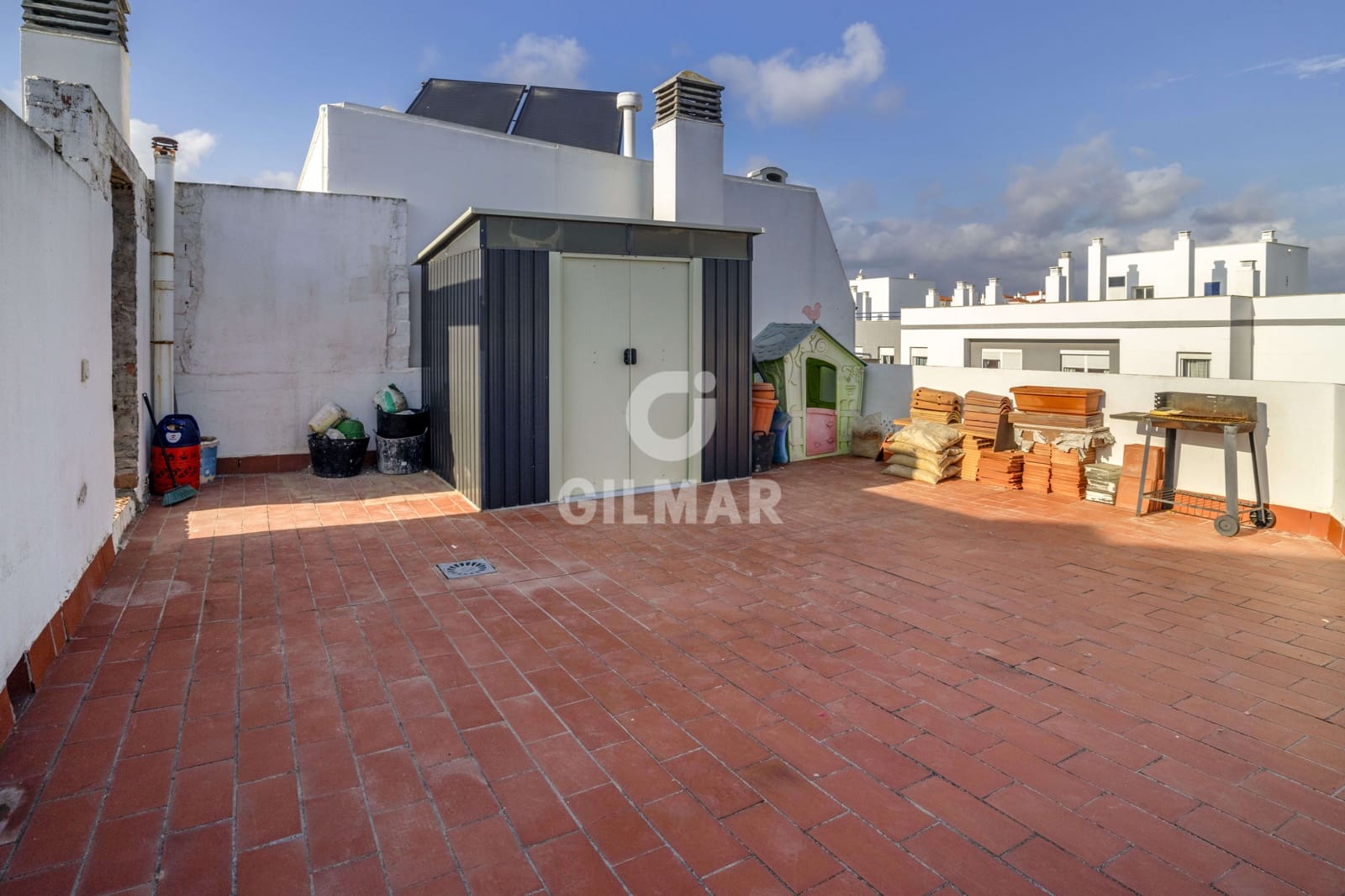 4 soveværelse Penthouse til salg i Estepona med swimmingpool garage - € 790.000 (Ref: 9205998)