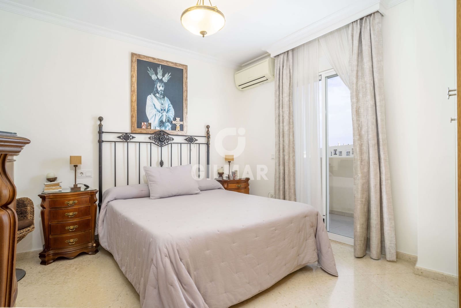 4 soveværelse Penthouse til salg i Estepona med swimmingpool garage - € 790.000 (Ref: 9205998)