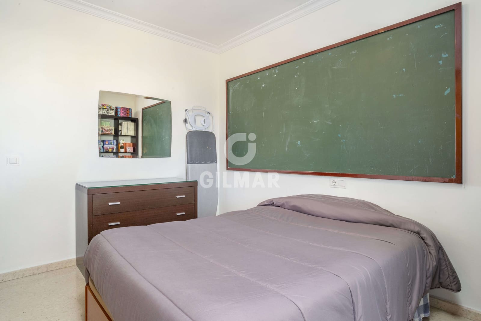 4 soveværelse Penthouse til salg i Estepona med swimmingpool garage - € 790.000 (Ref: 9205998)