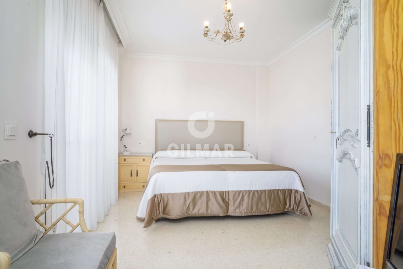 4 soveværelse Penthouse til salg i Estepona med swimmingpool garage - € 790.000 (Ref: 9205998)