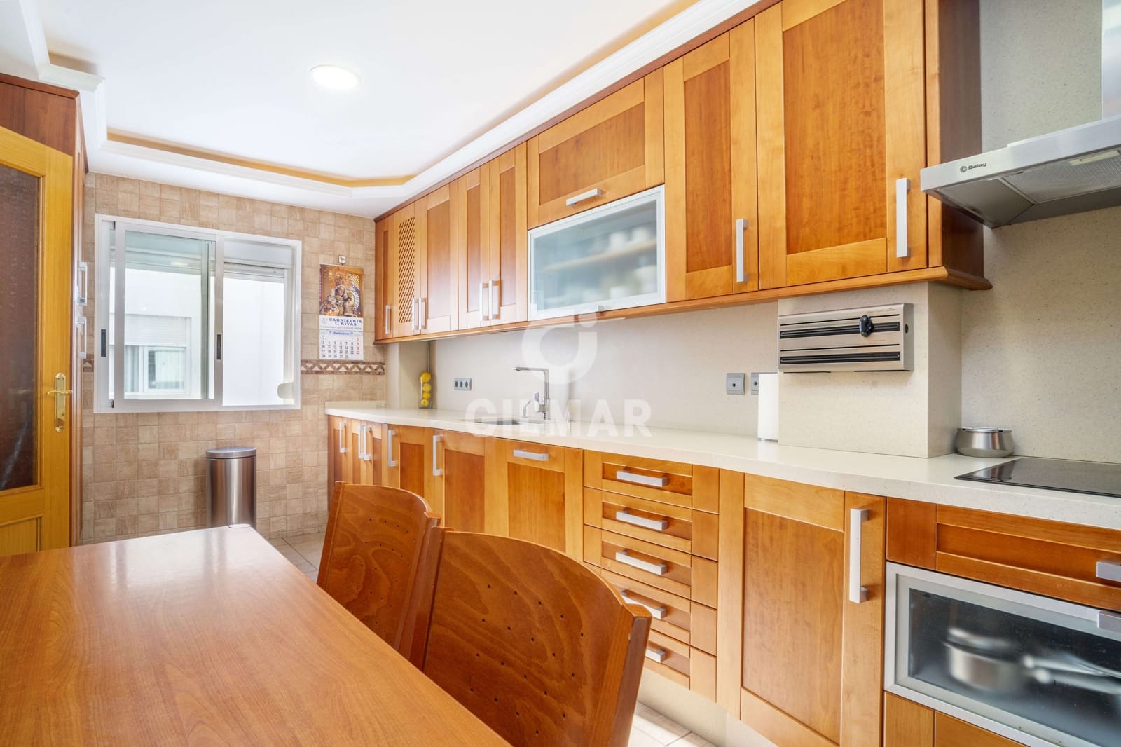 4 soveværelse Penthouse til salg i Estepona med swimmingpool garage - € 790.000 (Ref: 9205998)