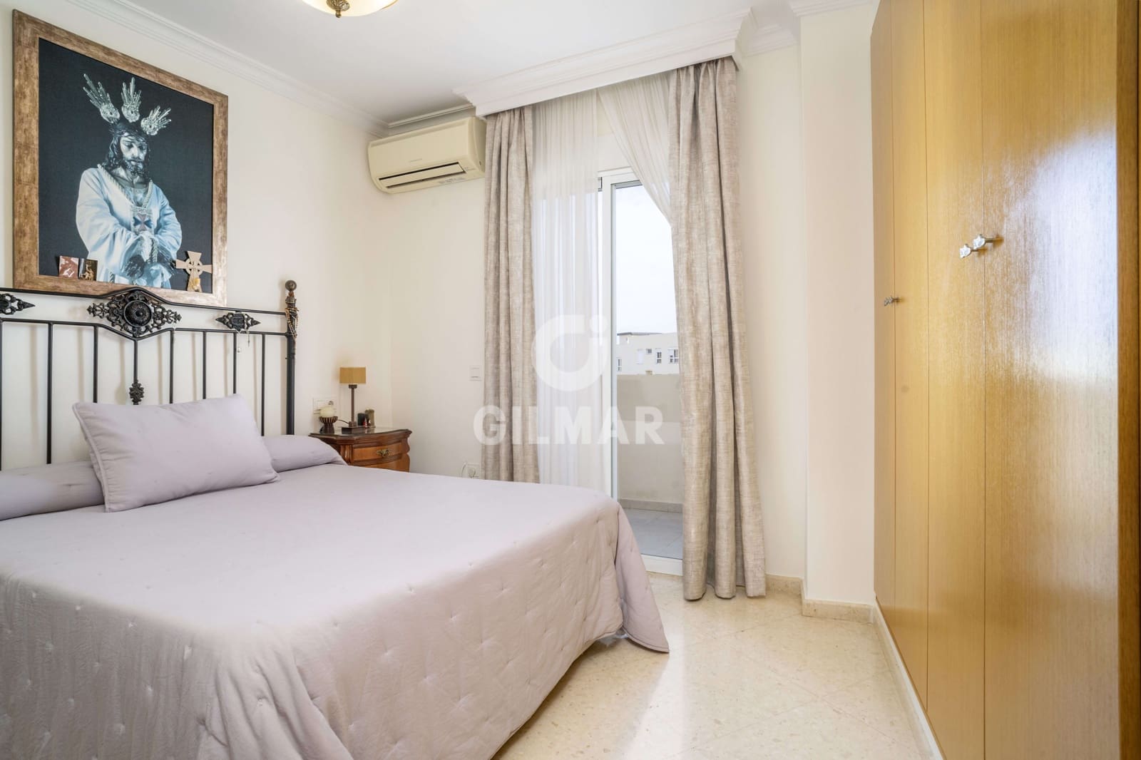 4 soveværelse Penthouse til salg i Estepona med swimmingpool garage - € 790.000 (Ref: 9205998)