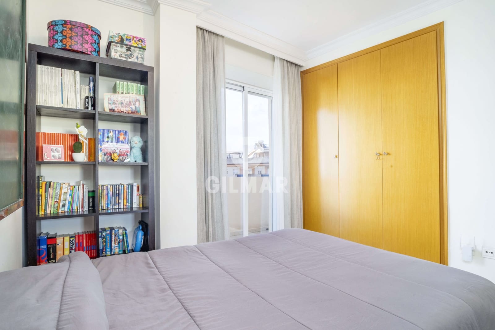 4 soveværelse Penthouse til salg i Estepona med swimmingpool garage - € 790.000 (Ref: 9205998)