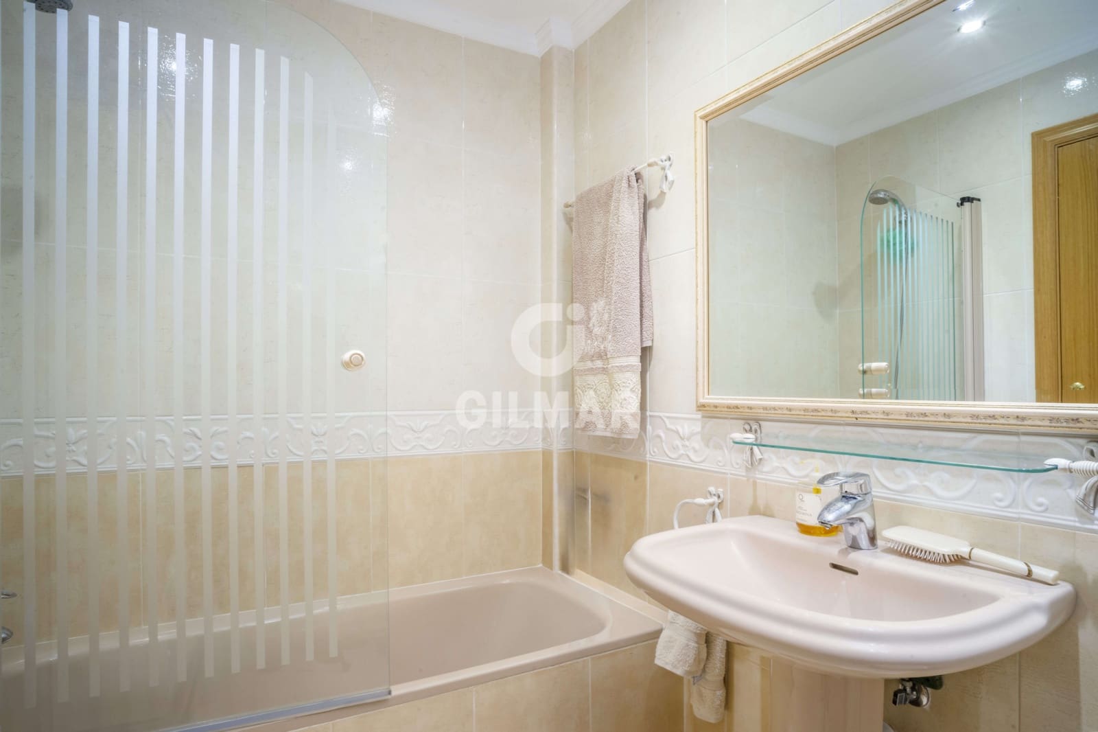 4 soveværelse Penthouse til salg i Estepona med swimmingpool garage - € 790.000 (Ref: 9205998)