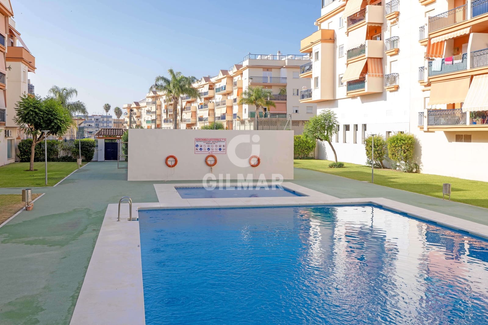 4 soveværelse Penthouse til salg i Estepona med swimmingpool garage - € 790.000 (Ref: 9205998)