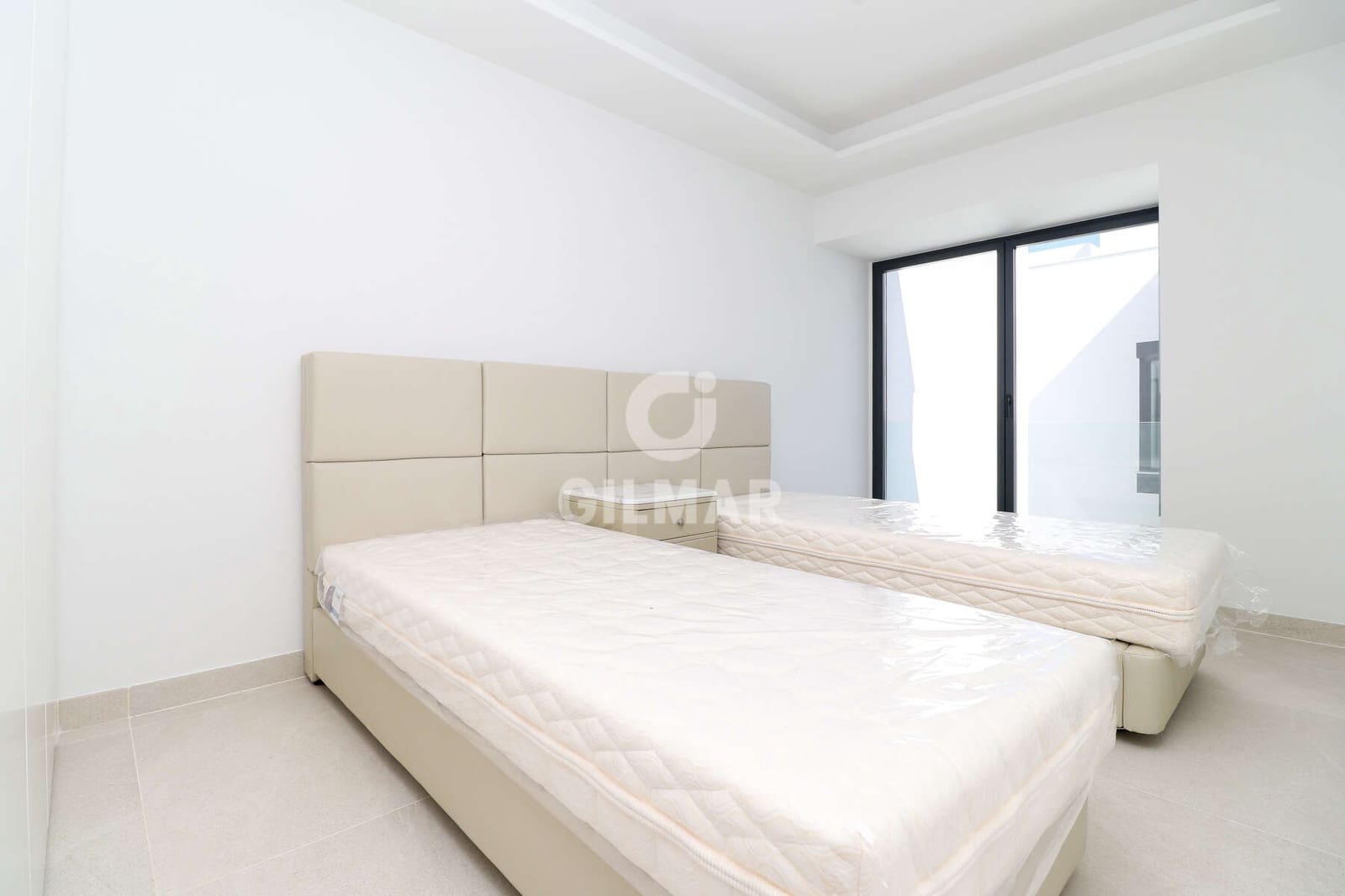 3 soveværelse Rækkehus til salg i Estepona med swimmingpool garage - € 2.500.000 (Ref: 9206001)