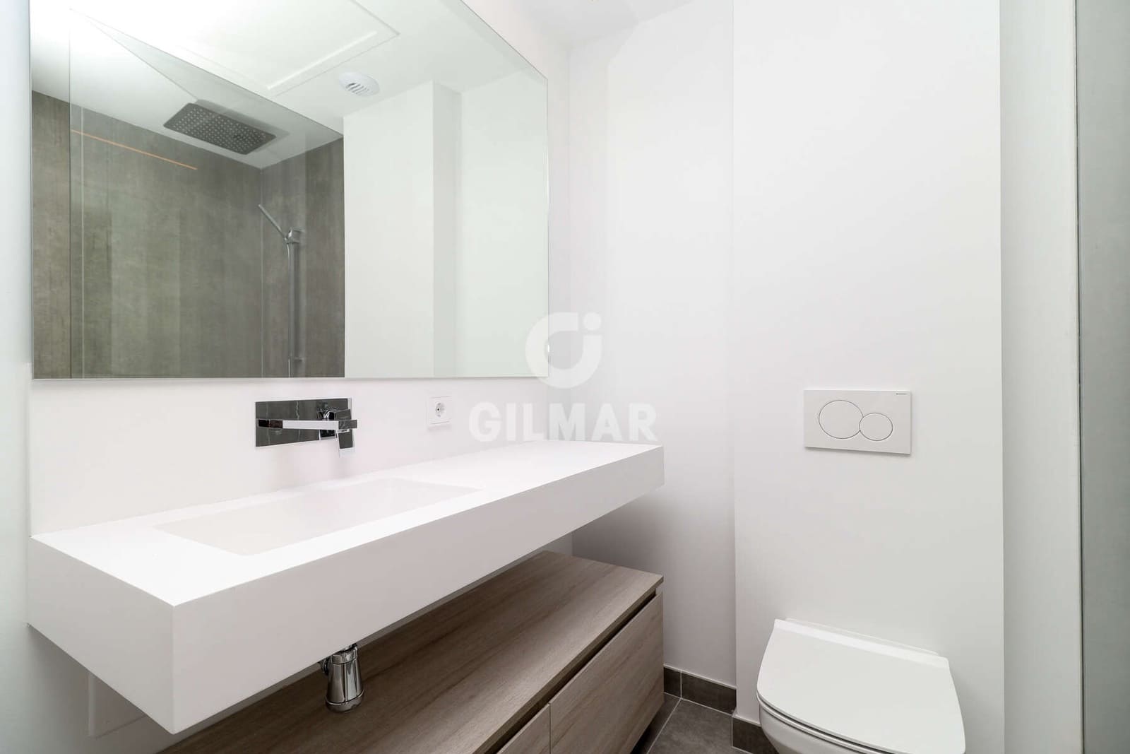 3 soveværelse Rækkehus til salg i Estepona med swimmingpool garage - € 2.500.000 (Ref: 9206001)