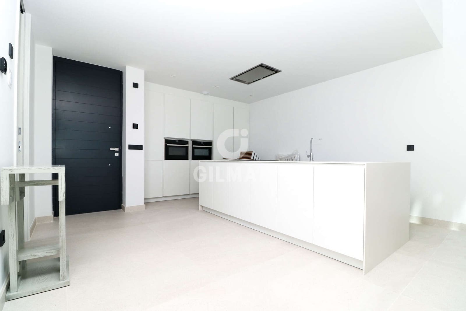 3 soveværelse Rækkehus til salg i Estepona med swimmingpool garage - € 2.500.000 (Ref: 9206001)