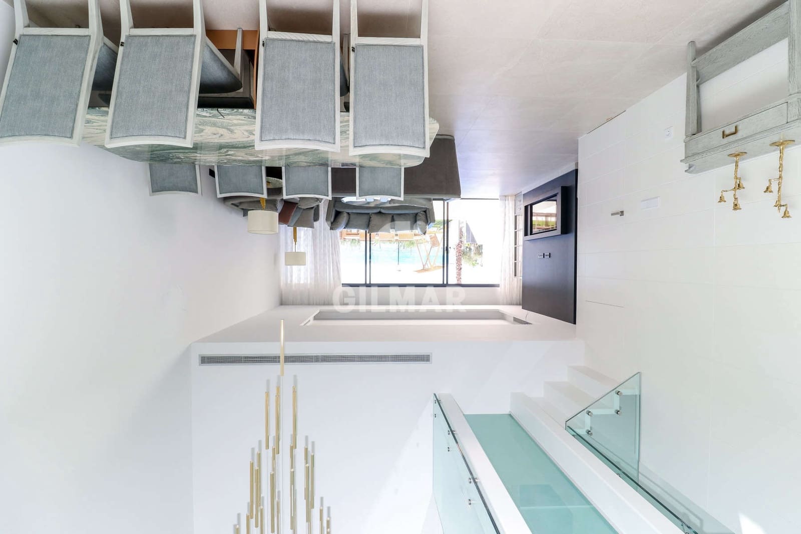 3 soveværelse Rækkehus til salg i Estepona med swimmingpool garage - € 2.500.000 (Ref: 9206002)