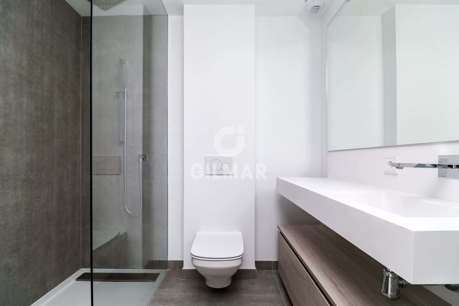 3 soveværelse Rækkehus til salg i Estepona med swimmingpool garage - € 2.500.000 (Ref: 9206002)