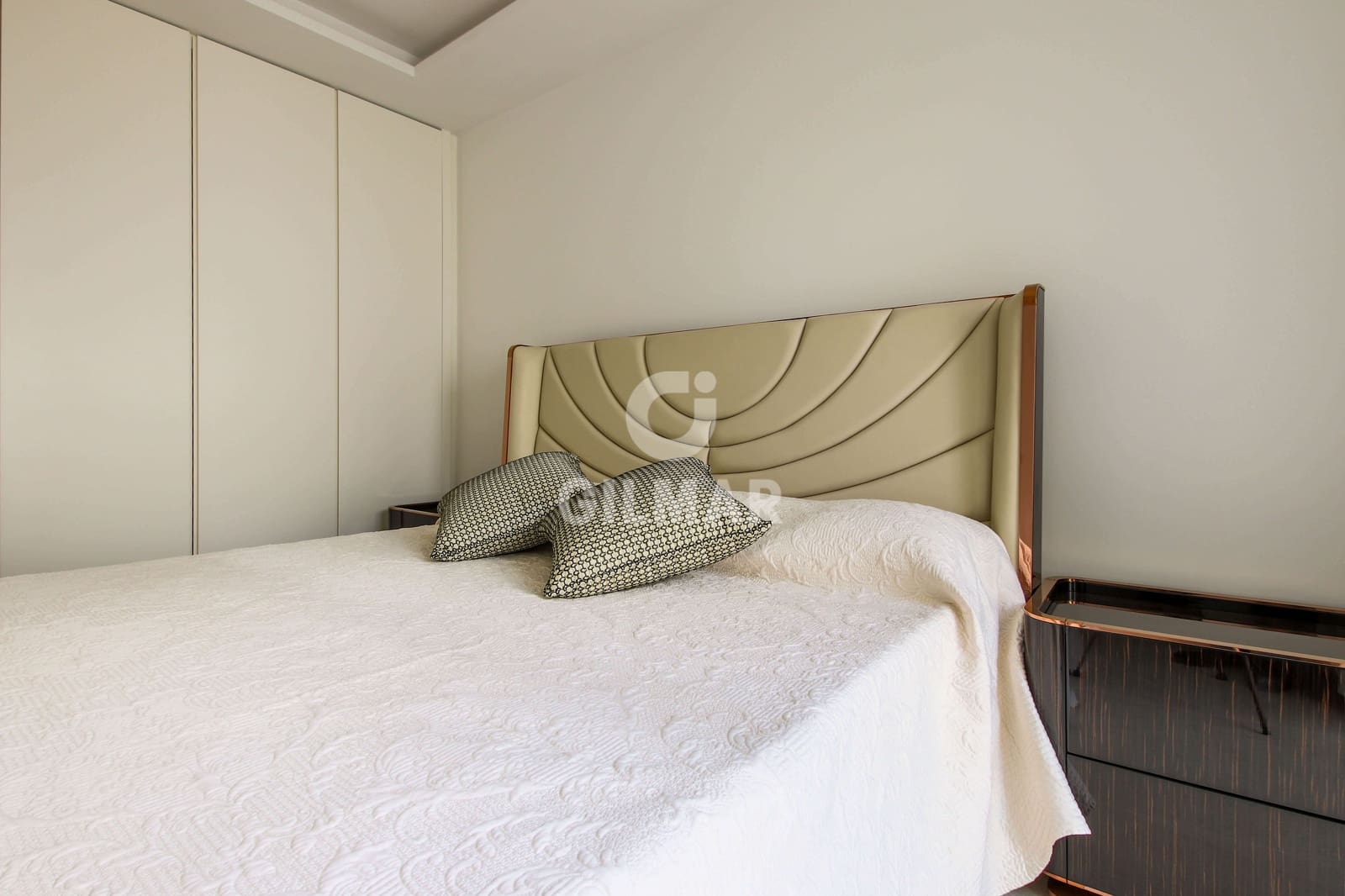 3 soveværelse Rækkehus til salg i Estepona med swimmingpool garage - € 2.500.000 (Ref: 9206002)