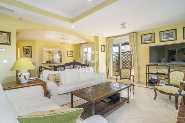 4 makuuhuone Kattohuoneisto myytävänä paikassa Sotogrande Alto, San Roque mukana uima-altaan 
autotalli - 650 000 € (Ref: 9206003)