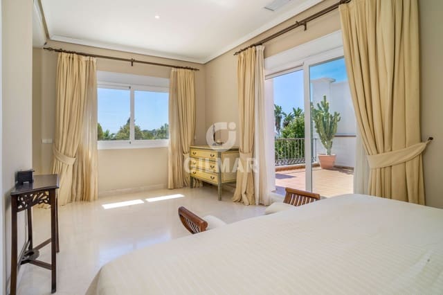 Chalet de 6 habitaciones en El Paraíso, Benahavís en venta con piscina garaje - 2.690.000 € (Ref: 9206005)