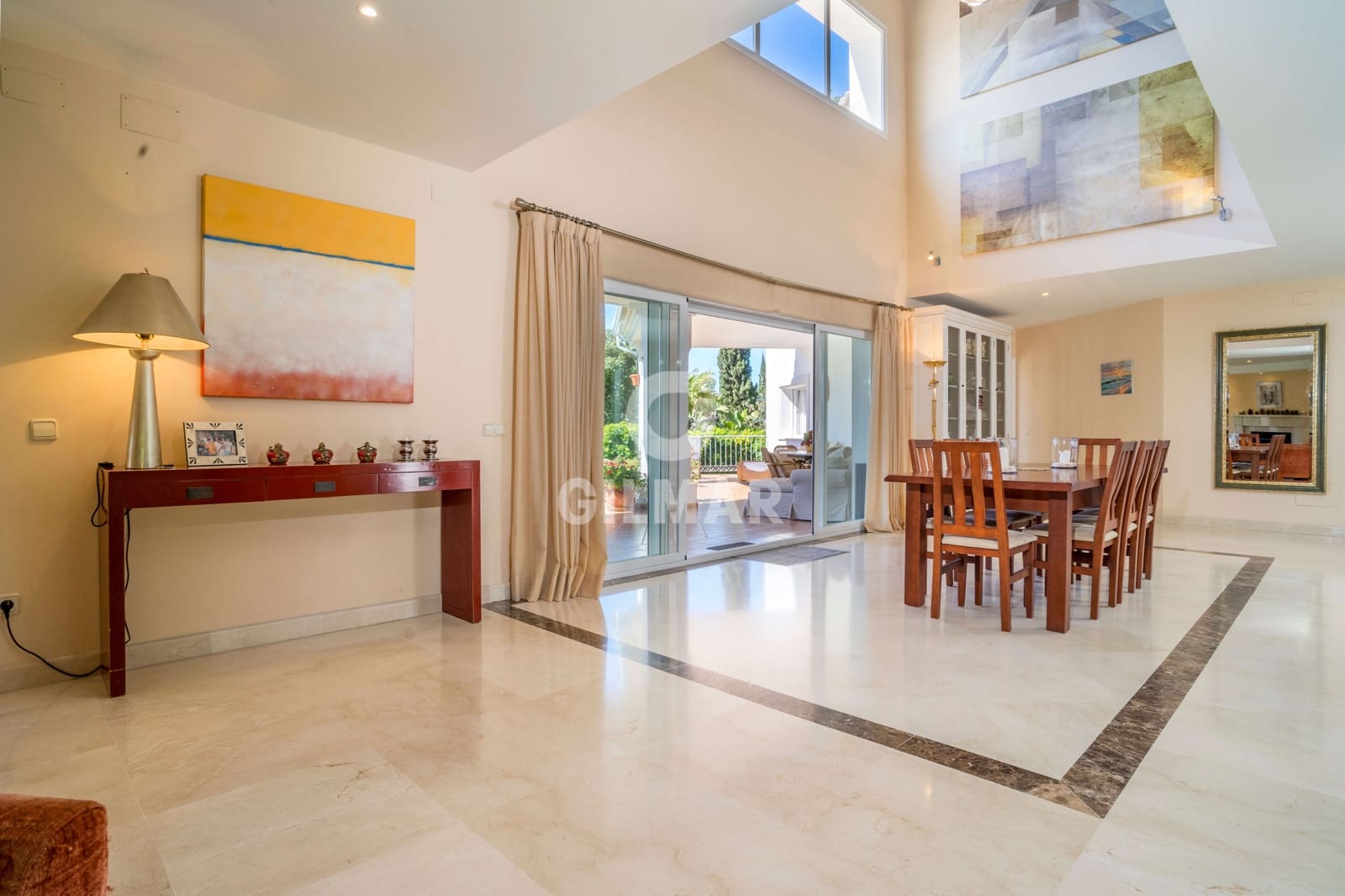 Chalet de 6 habitaciones en Benahavís en venta con piscina garaje - 2.690.000 € (Ref: 9206005)