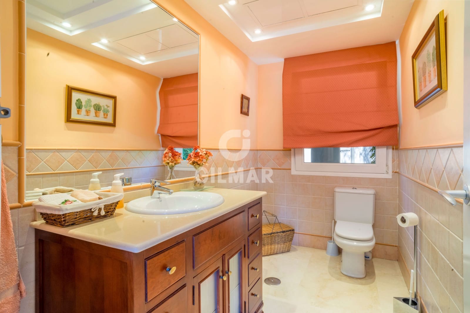 Chalet de 6 habitaciones en Benahavís en venta con piscina garaje - 2.690.000 € (Ref: 9206005)