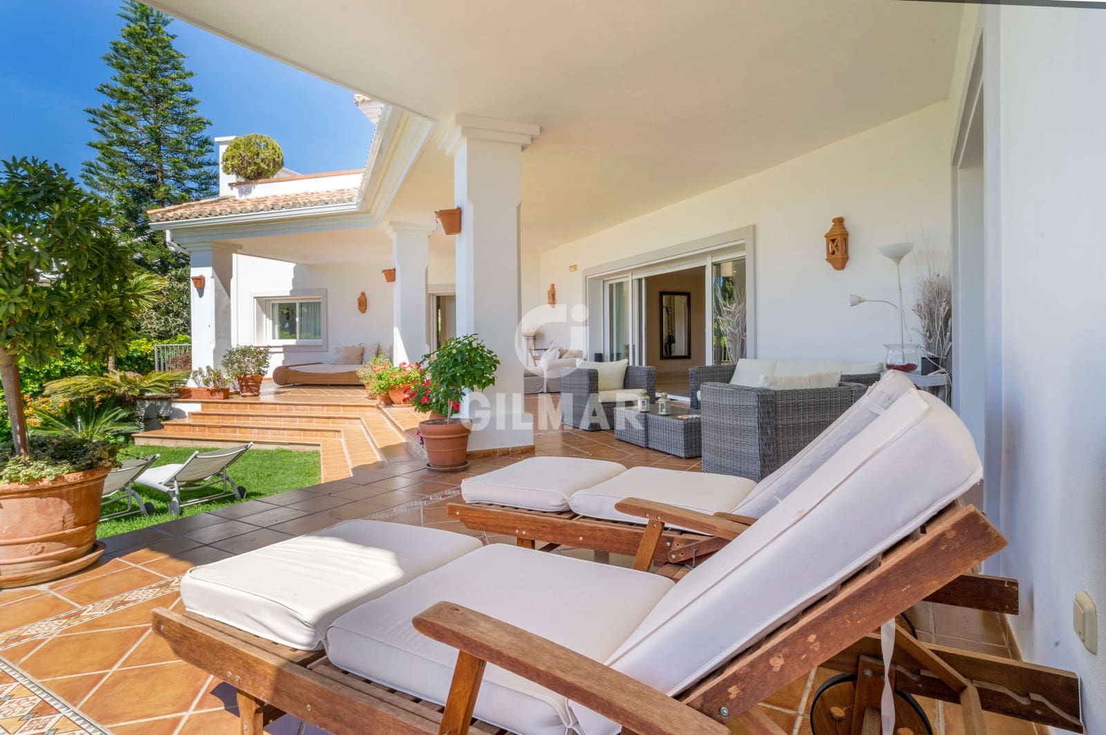 Chalet de 6 habitaciones en Benahavís en venta con piscina garaje - 2.690.000 € (Ref: 9206005)