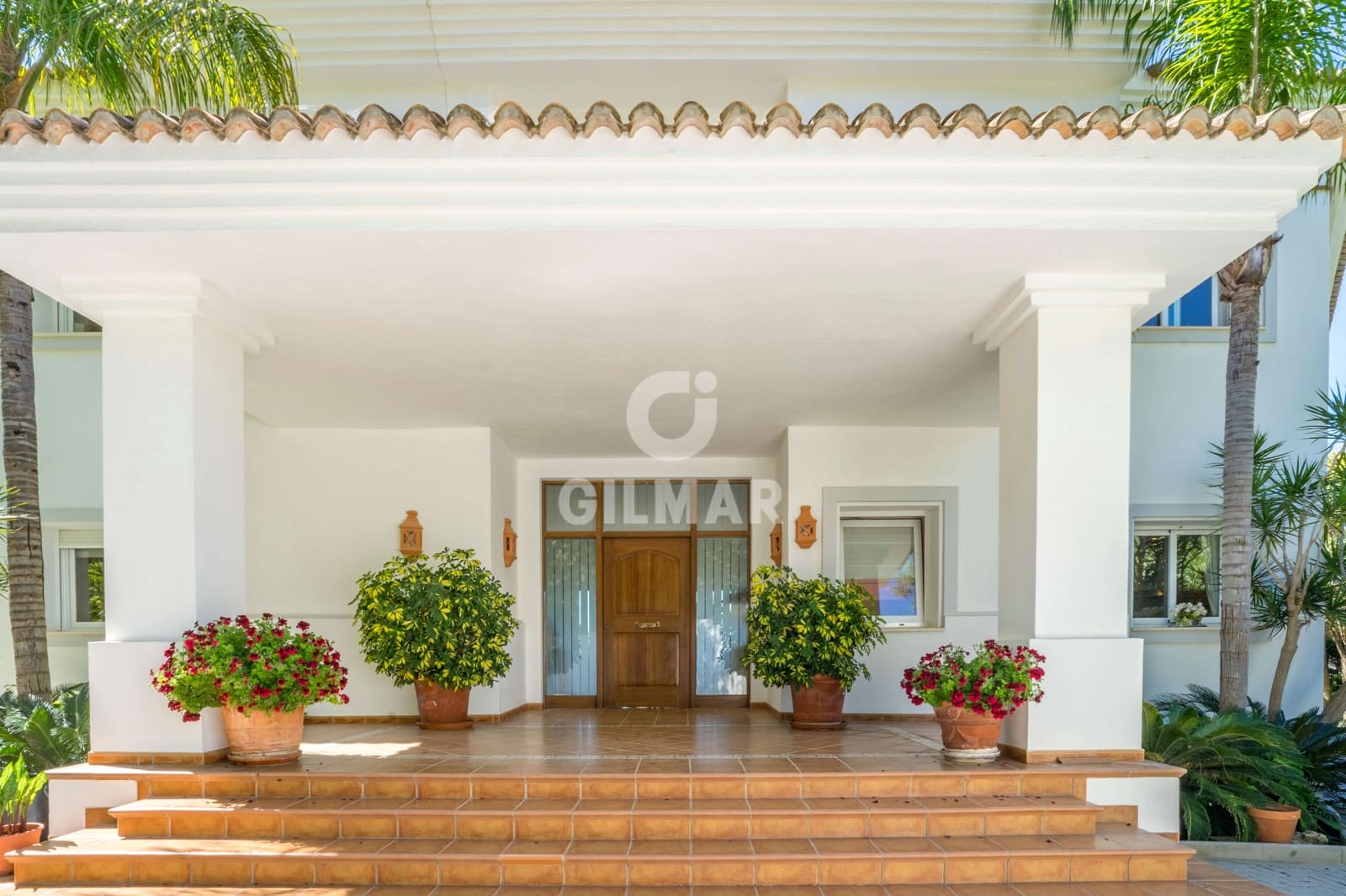 Chalet de 6 habitaciones en Benahavís en venta con piscina garaje - 2.690.000 € (Ref: 9206005)