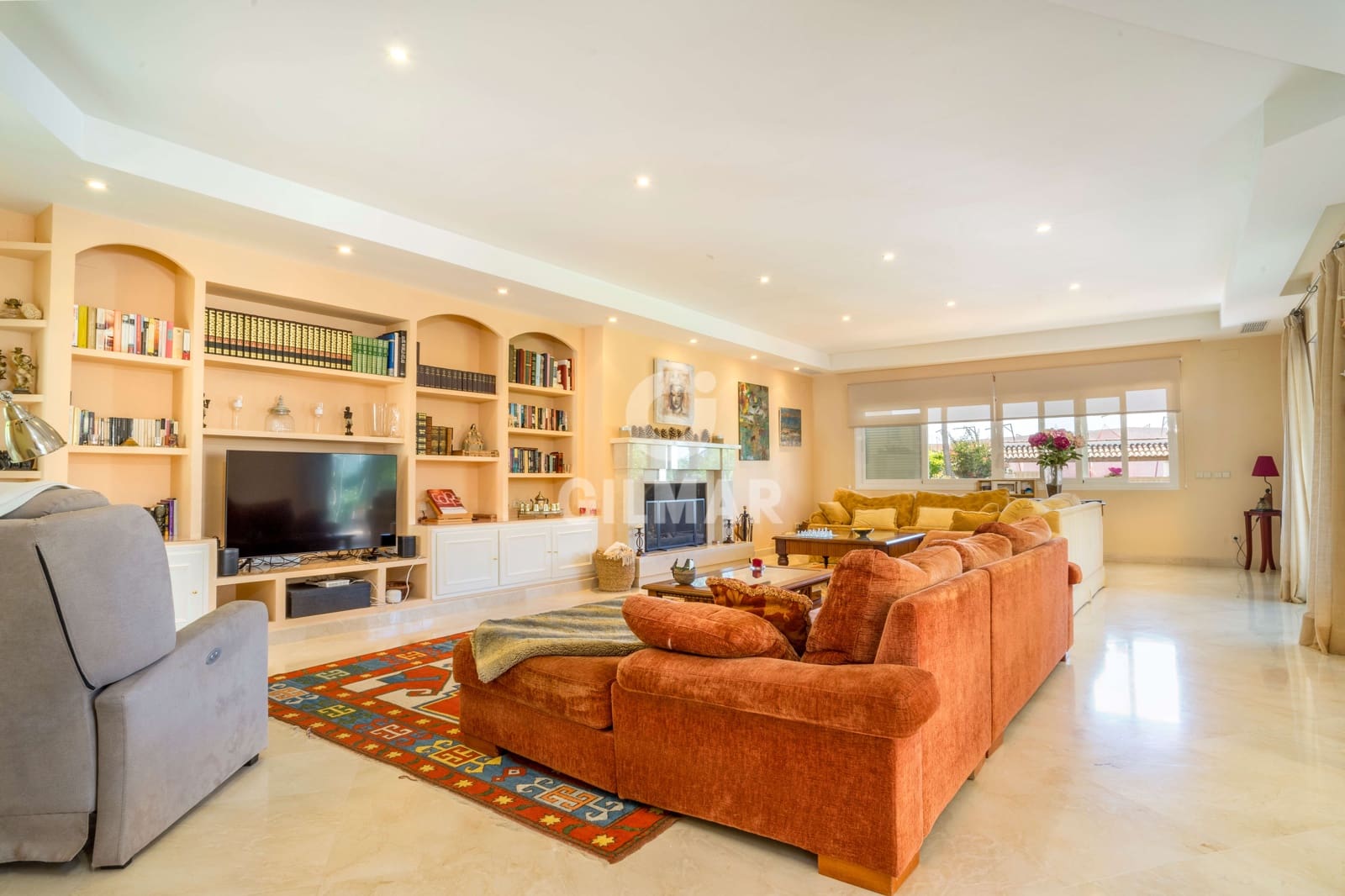 Chalet de 6 habitaciones en Benahavís en venta con piscina garaje - 2.690.000 € (Ref: 9206005)