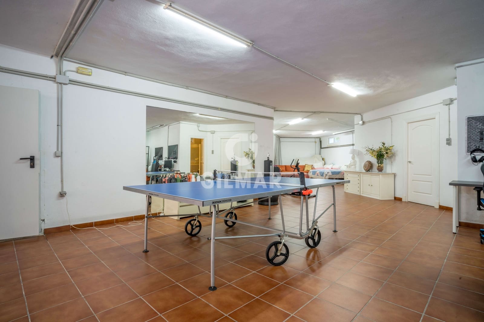 Chalet de 6 habitaciones en Benahavís en venta con piscina garaje - 2.690.000 € (Ref: 9206005)