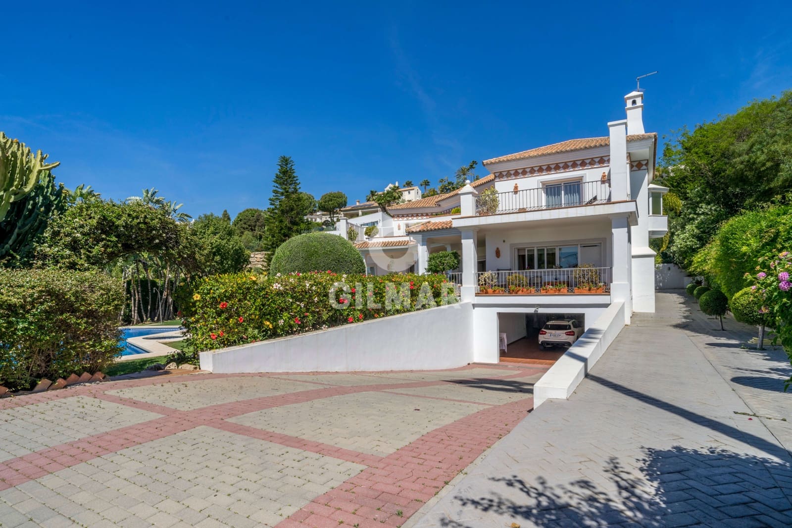 Chalet de 6 habitaciones en Benahavís en venta con piscina garaje - 2.690.000 € (Ref: 9206005)