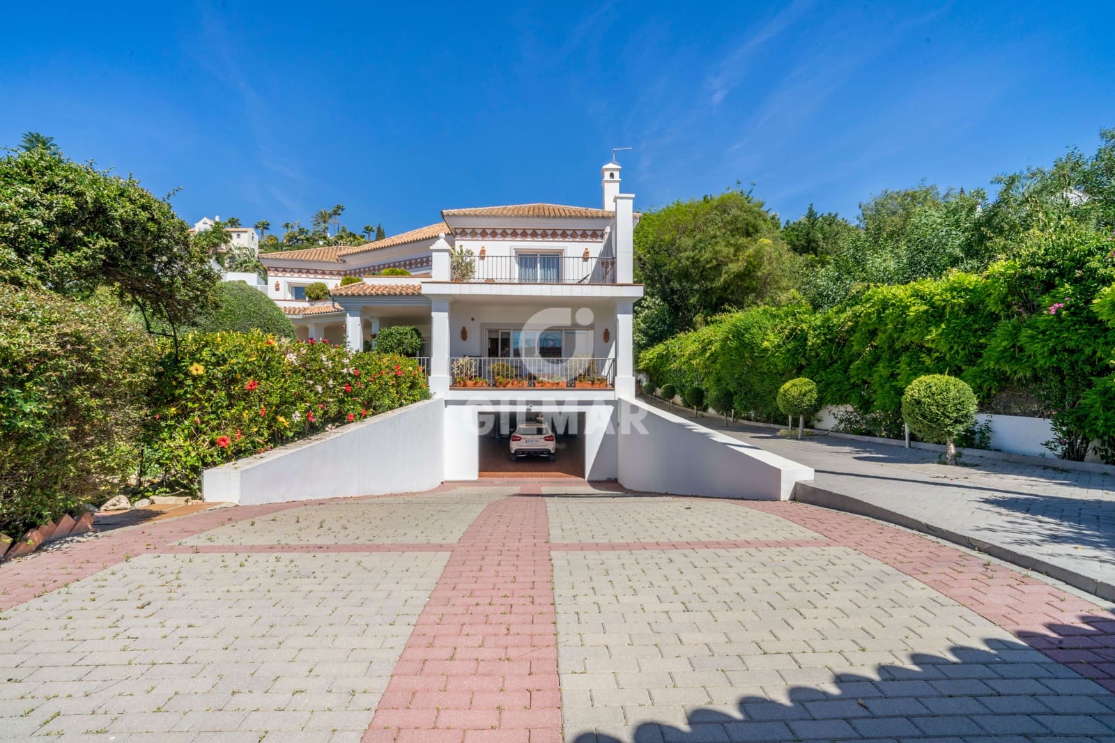 Chalet de 6 habitaciones en Benahavís en venta con piscina garaje - 2.690.000 € (Ref: 9206005)