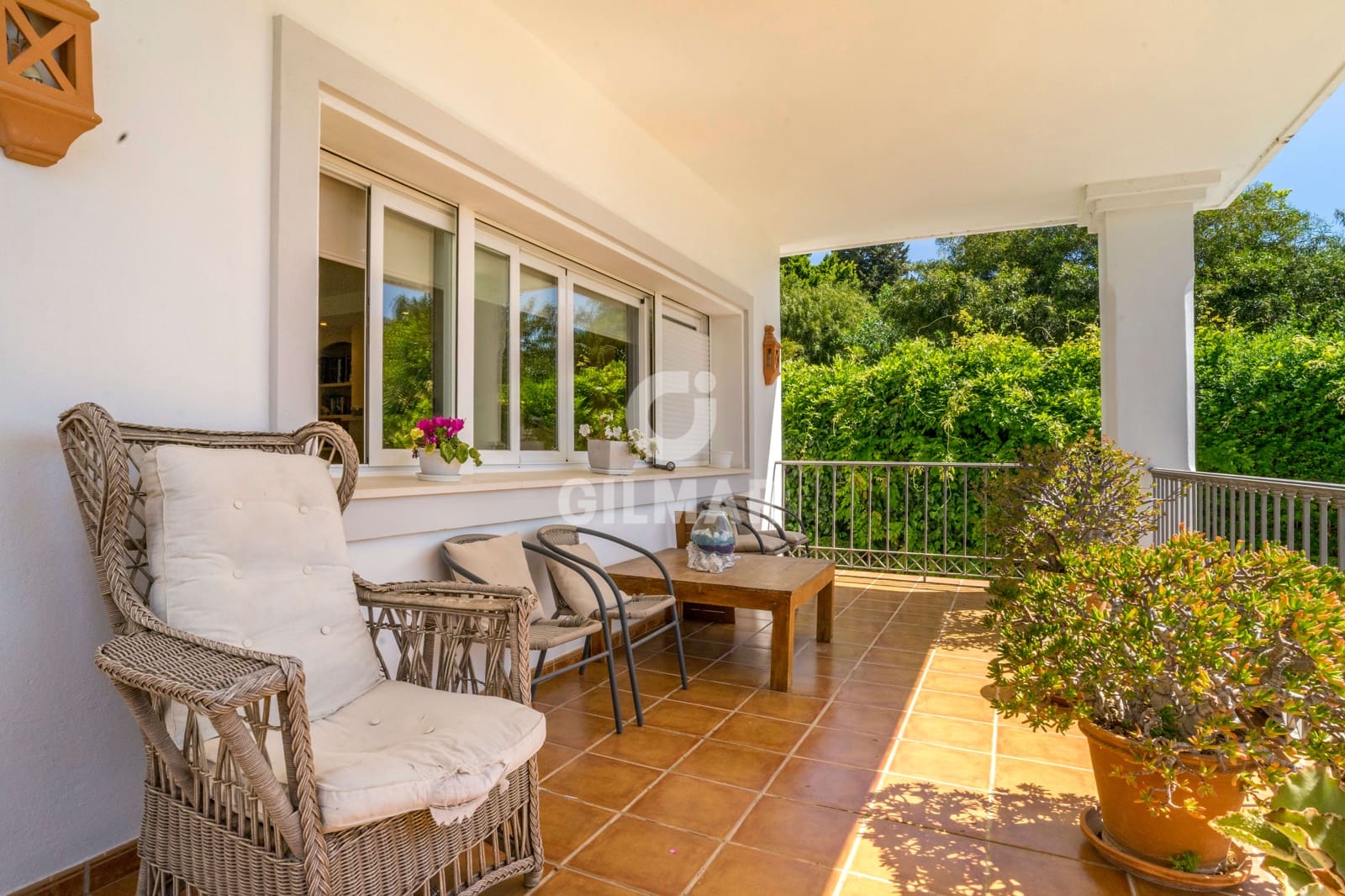 Chalet de 6 habitaciones en Benahavís en venta con piscina garaje - 2.690.000 € (Ref: 9206005)