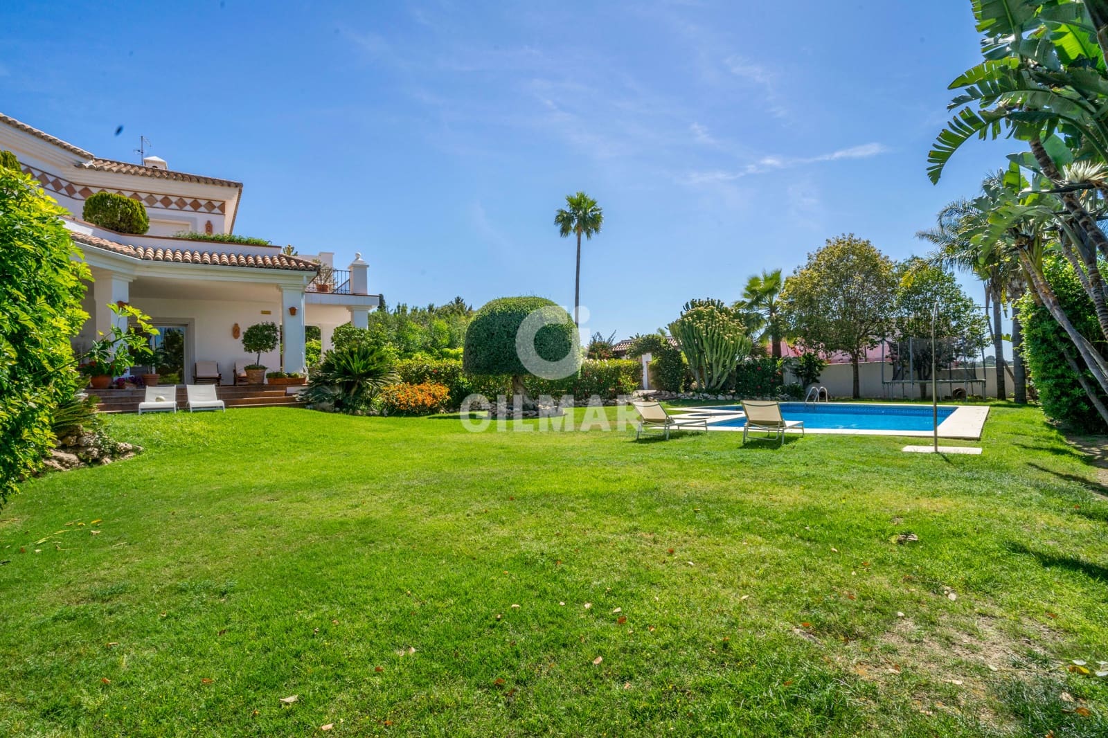 Chalet de 6 habitaciones en Benahavís en venta con piscina garaje - 2.690.000 € (Ref: 9206005)