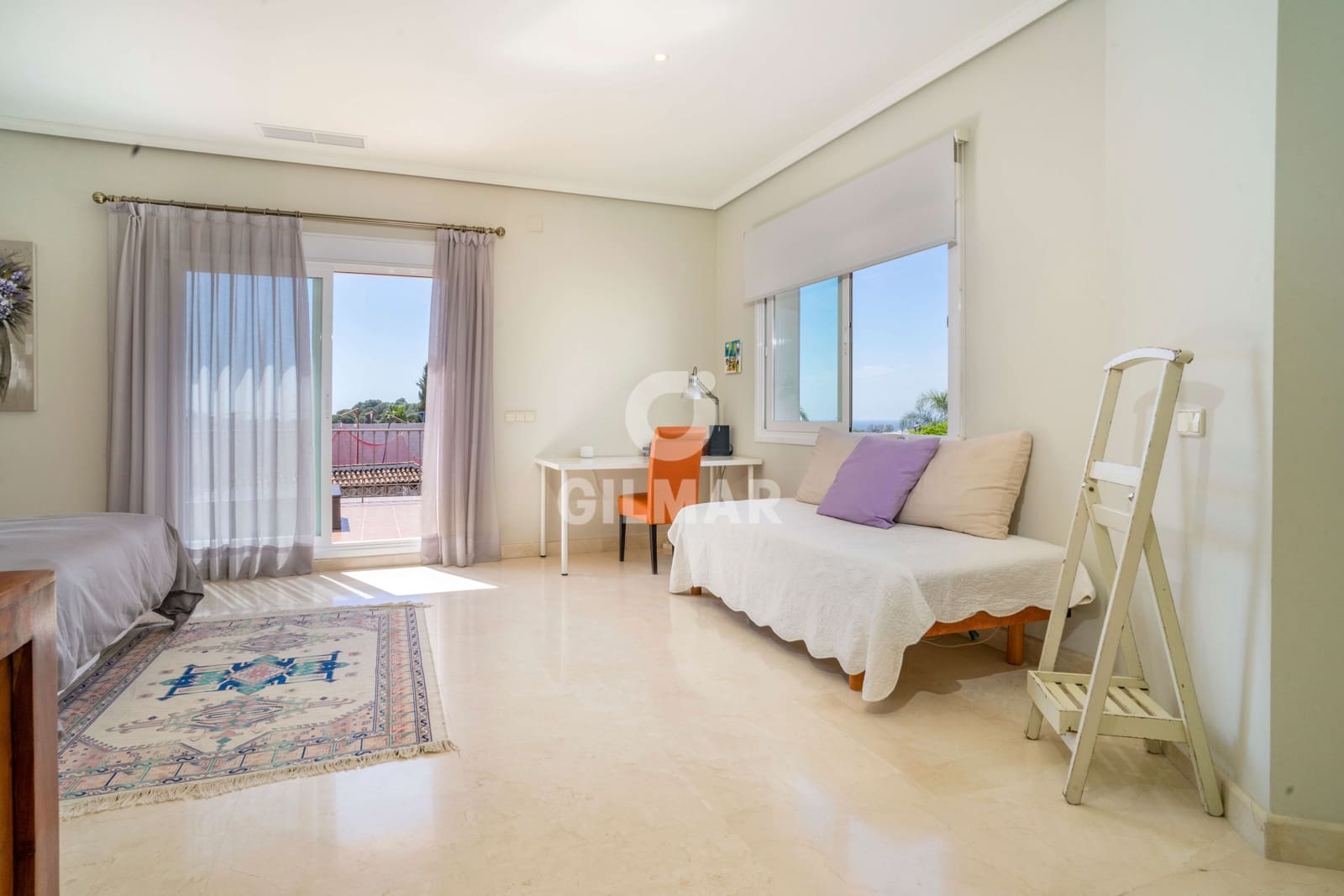 Chalet de 6 habitaciones en Benahavís en venta con piscina garaje - 2.690.000 € (Ref: 9206005)