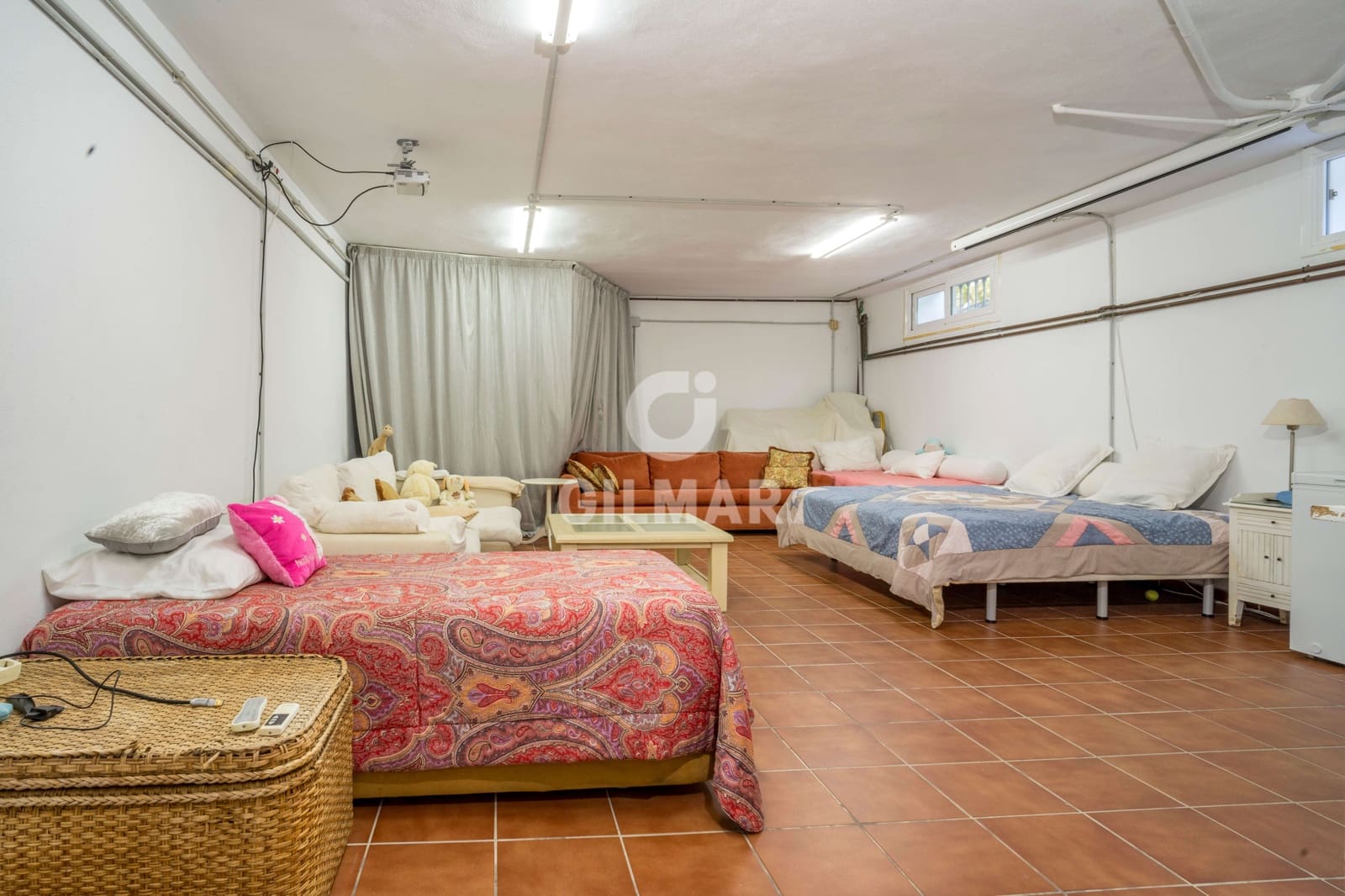 Chalet de 6 habitaciones en Benahavís en venta con piscina garaje - 2.690.000 € (Ref: 9206005)