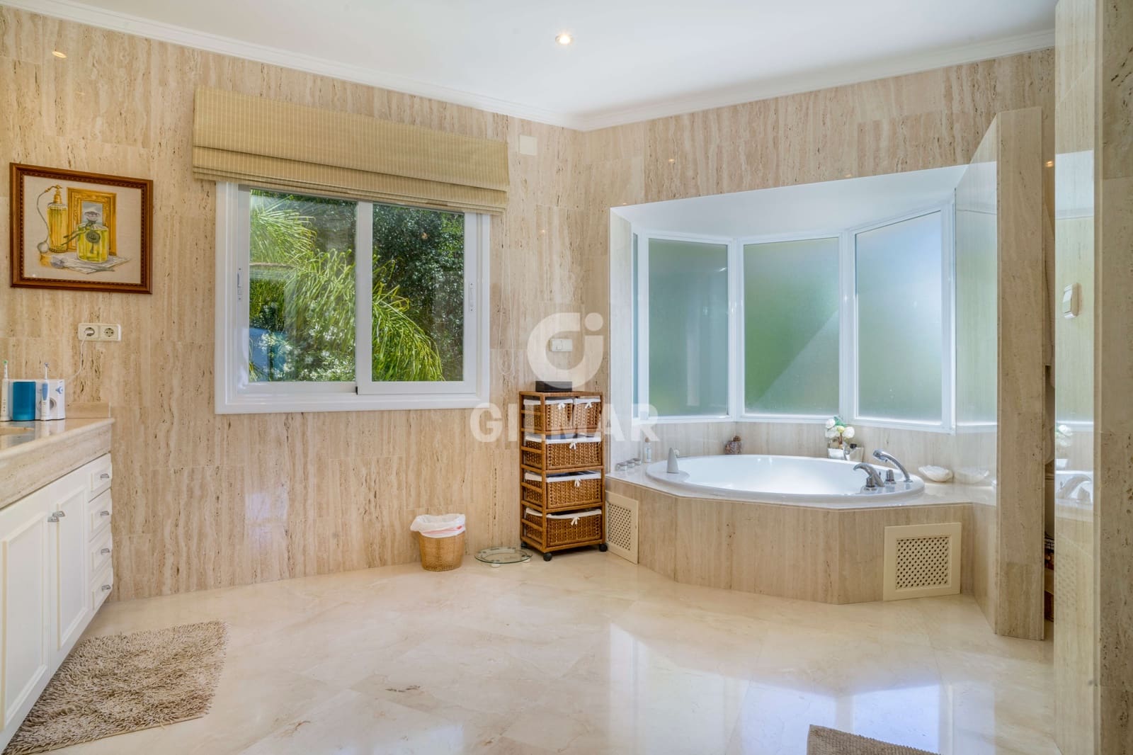 Chalet de 6 habitaciones en Benahavís en venta con piscina garaje - 2.690.000 € (Ref: 9206005)