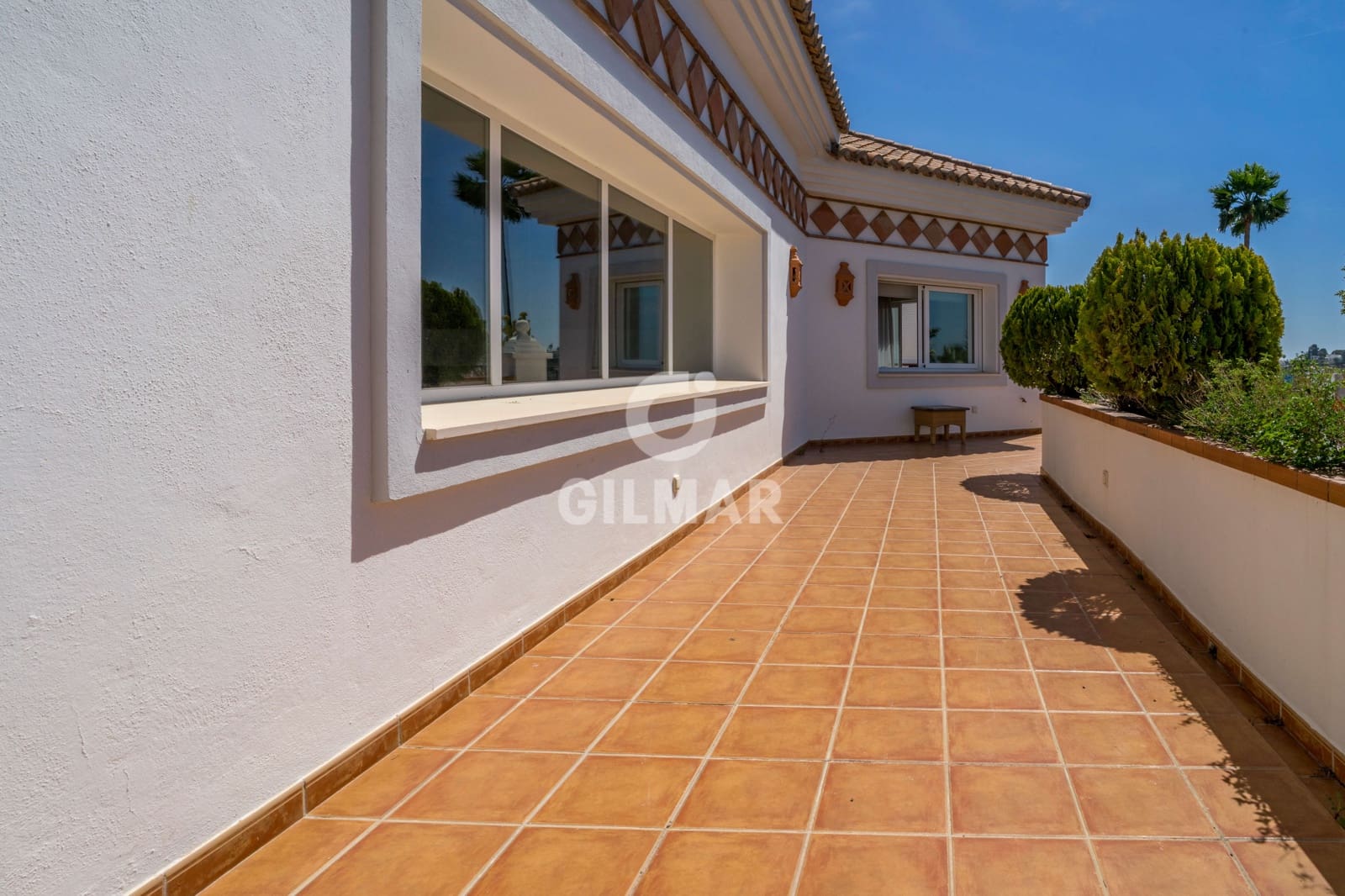 Chalet de 6 habitaciones en Benahavís en venta con piscina garaje - 2.690.000 € (Ref: 9206005)