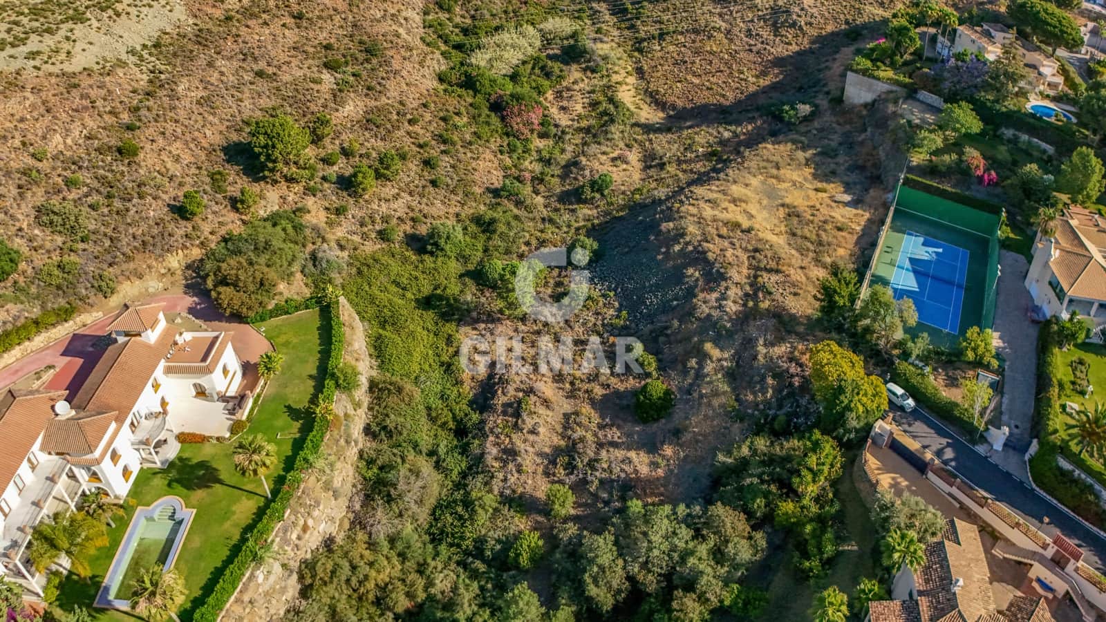 Tomt till salu i Benahavis - 1 350 000 € (Ref: 9206006)