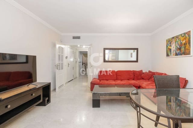 Piso de 1 habitación en Estepona Pueblo, Estepona en venta - 315.000 € (Ref: 9206007)