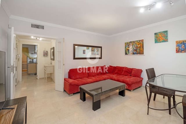 Piso de 1 habitación en Estepona Pueblo, Estepona en venta - 315.000 € (Ref: 9206007)