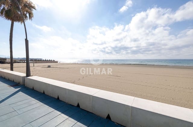 Piso de 1 habitación en Estepona Pueblo, Estepona en venta - 315.000 € (Ref: 9206007)