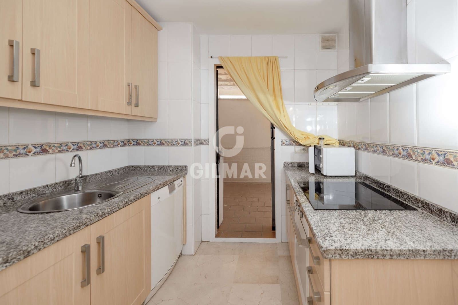 1 quarto Apartamento para venda em Estepona - 315 000 € (Ref: 9206007)