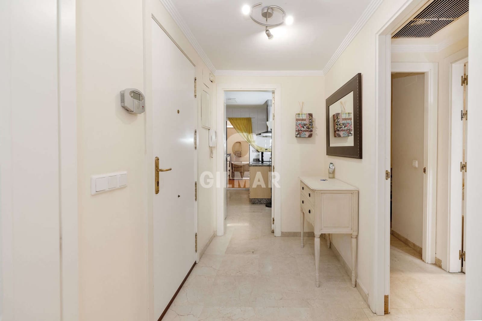 1 quarto Apartamento para venda em Estepona - 315 000 € (Ref: 9206007)