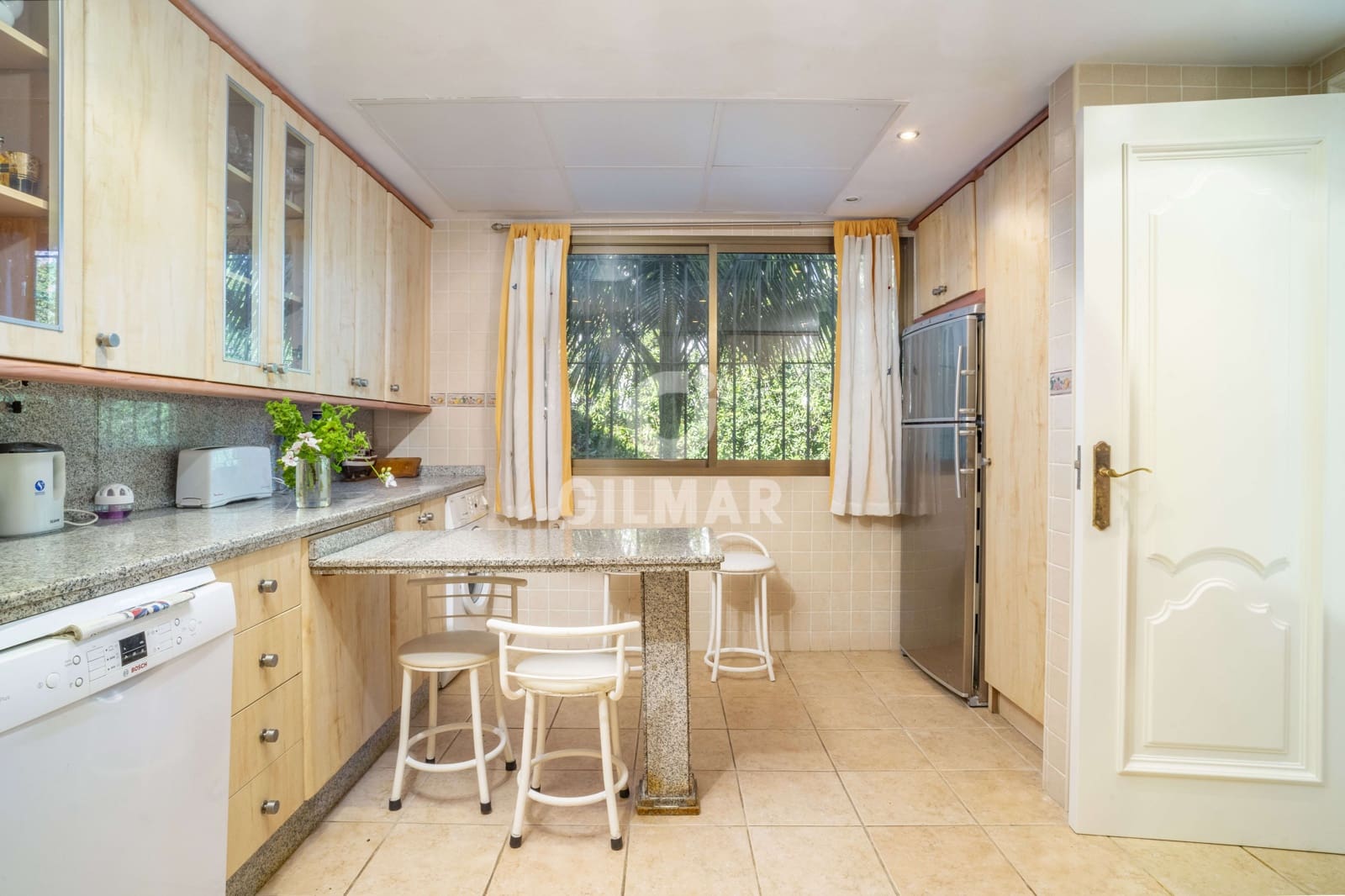 4 sypialnia Dom szeregowy na sprzedaż w Golden Mile z basenem garażem - 4 250 000 € (Ref: 9206008)