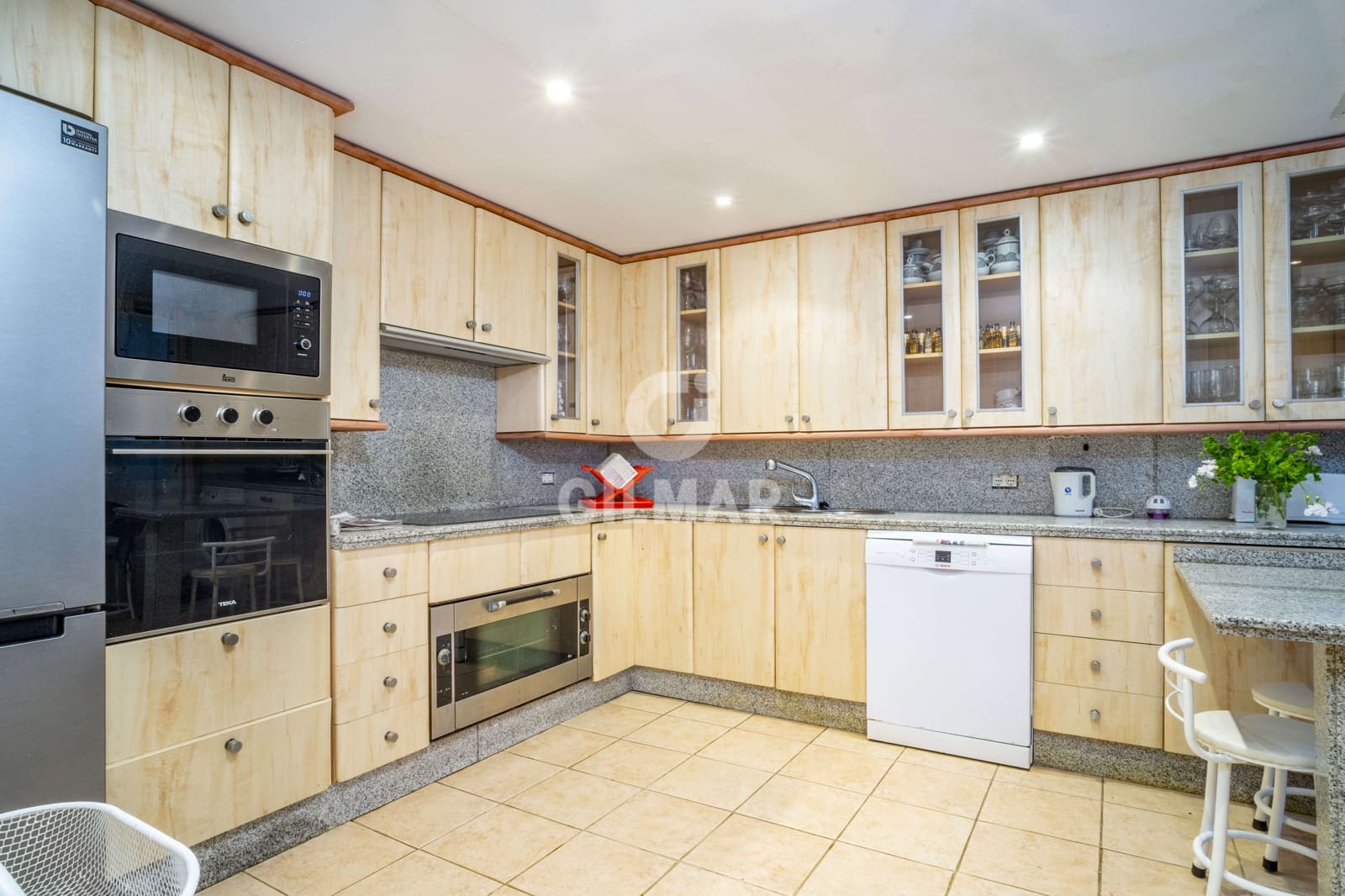 4 sypialnia Dom szeregowy na sprzedaż w Golden Mile z basenem garażem - 4 250 000 € (Ref: 9206008)