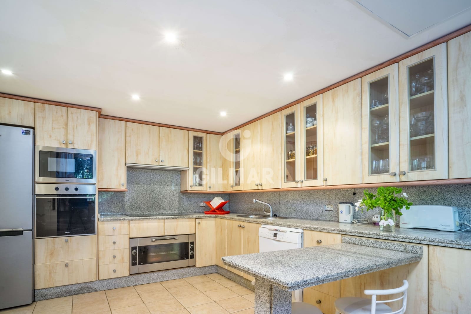 4 sypialnia Dom szeregowy na sprzedaż w Golden Mile z basenem garażem - 4 250 000 € (Ref: 9206008)