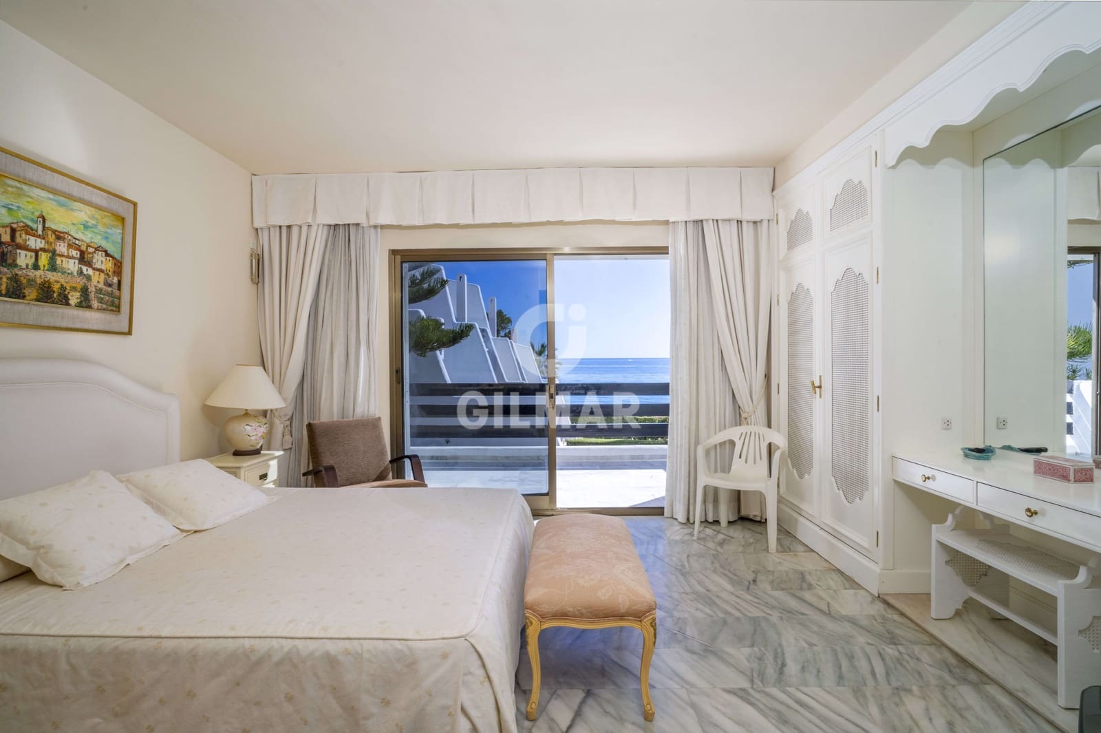 4 sypialnia Dom szeregowy na sprzedaż w Golden Mile z basenem garażem - 4 250 000 € (Ref: 9206008)