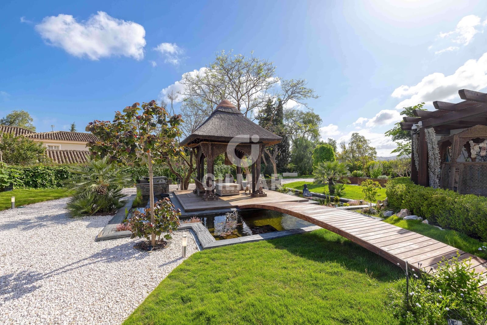 6 sovrum Villa till salu i Benahavis med pool garage - 3 750 000 € (Ref: 9206009)