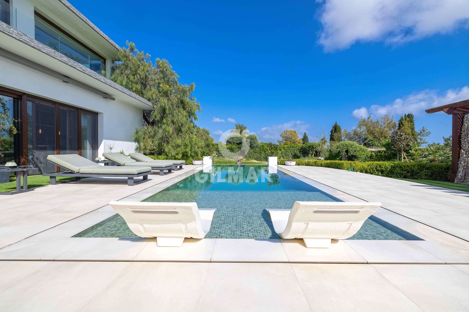 6 sovrum Villa till salu i Benahavis med pool garage - 3 750 000 € (Ref: 9206009)