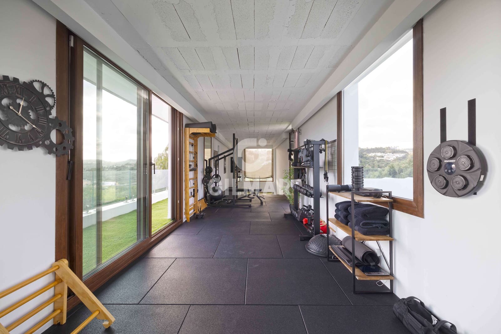 6 sovrum Villa till salu i Benahavis med pool garage - 3 750 000 € (Ref: 9206009)